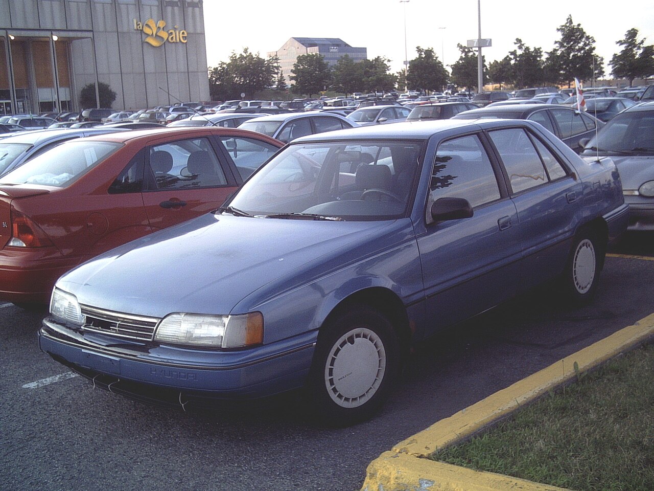 1989–1994 Hyundai Sonata — representative vehicle photograph (Sonata 1989-1991)