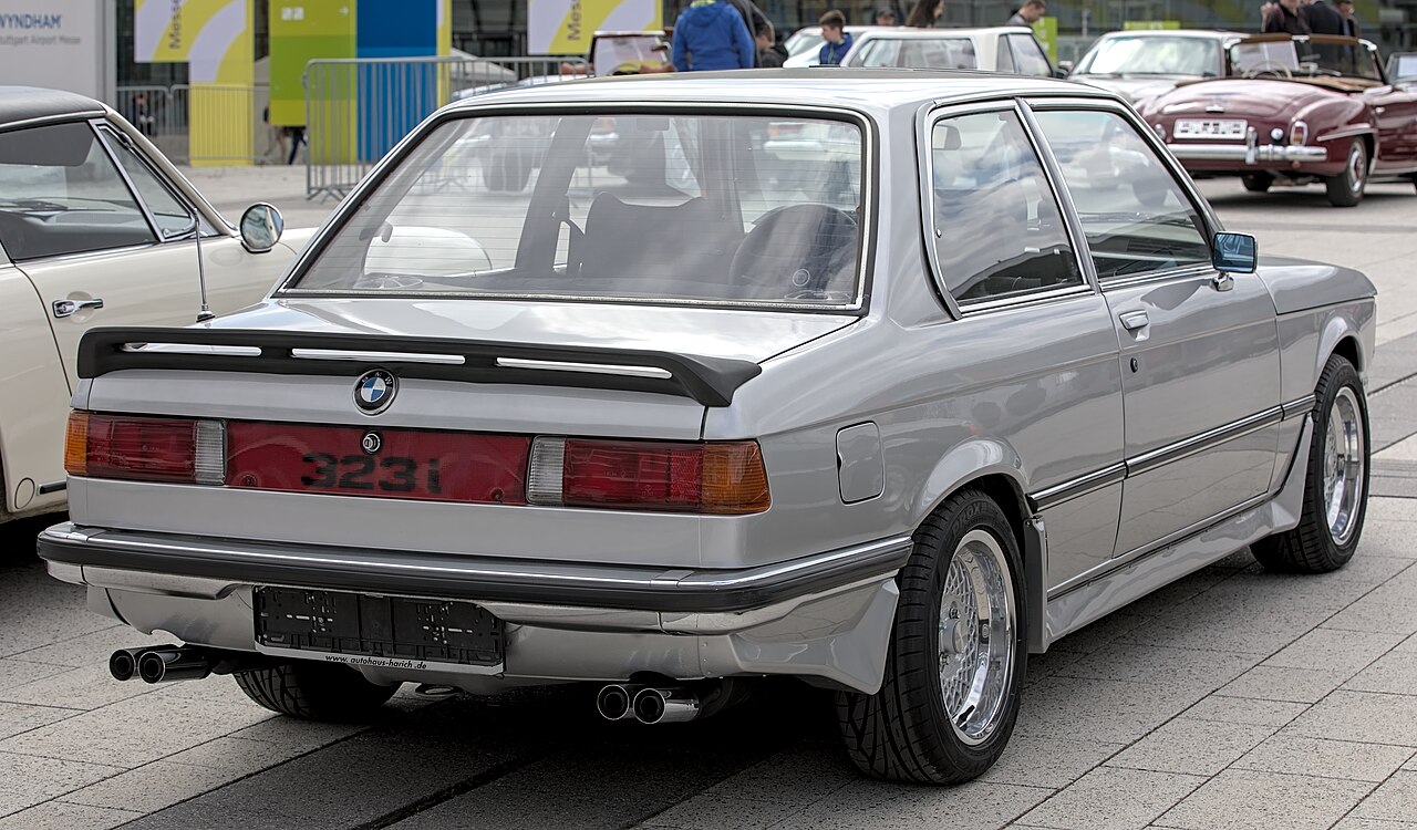 Representative BMW 3 Series body; BMW 323 E21 1X7A0260.jpg