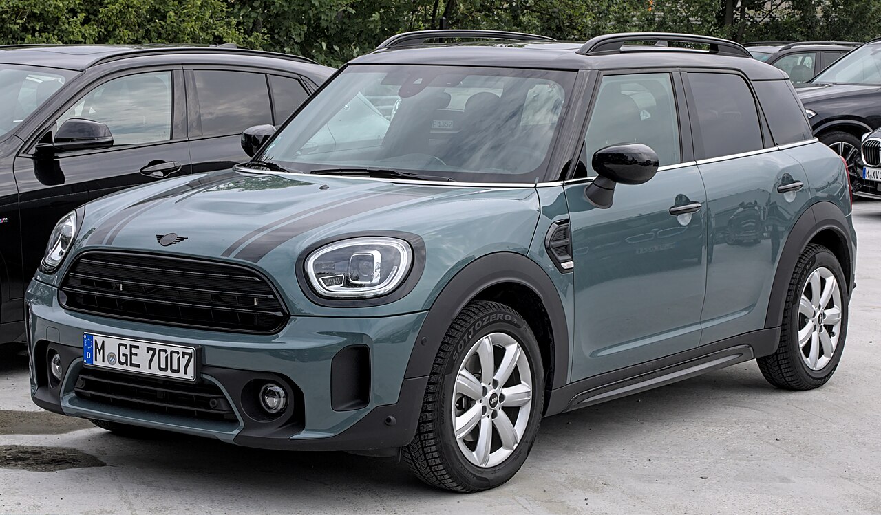 Representative MINI Countryman body; Mini Countryman (F60) FL IMG 4974.jpg