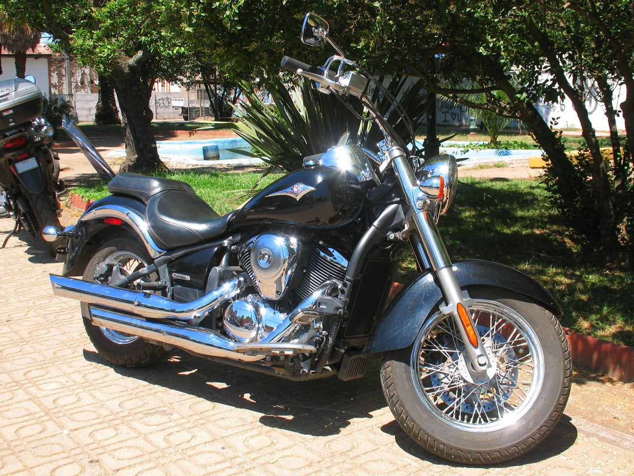 Kawasaki Vulcan 900 motorcycle — representative photograph