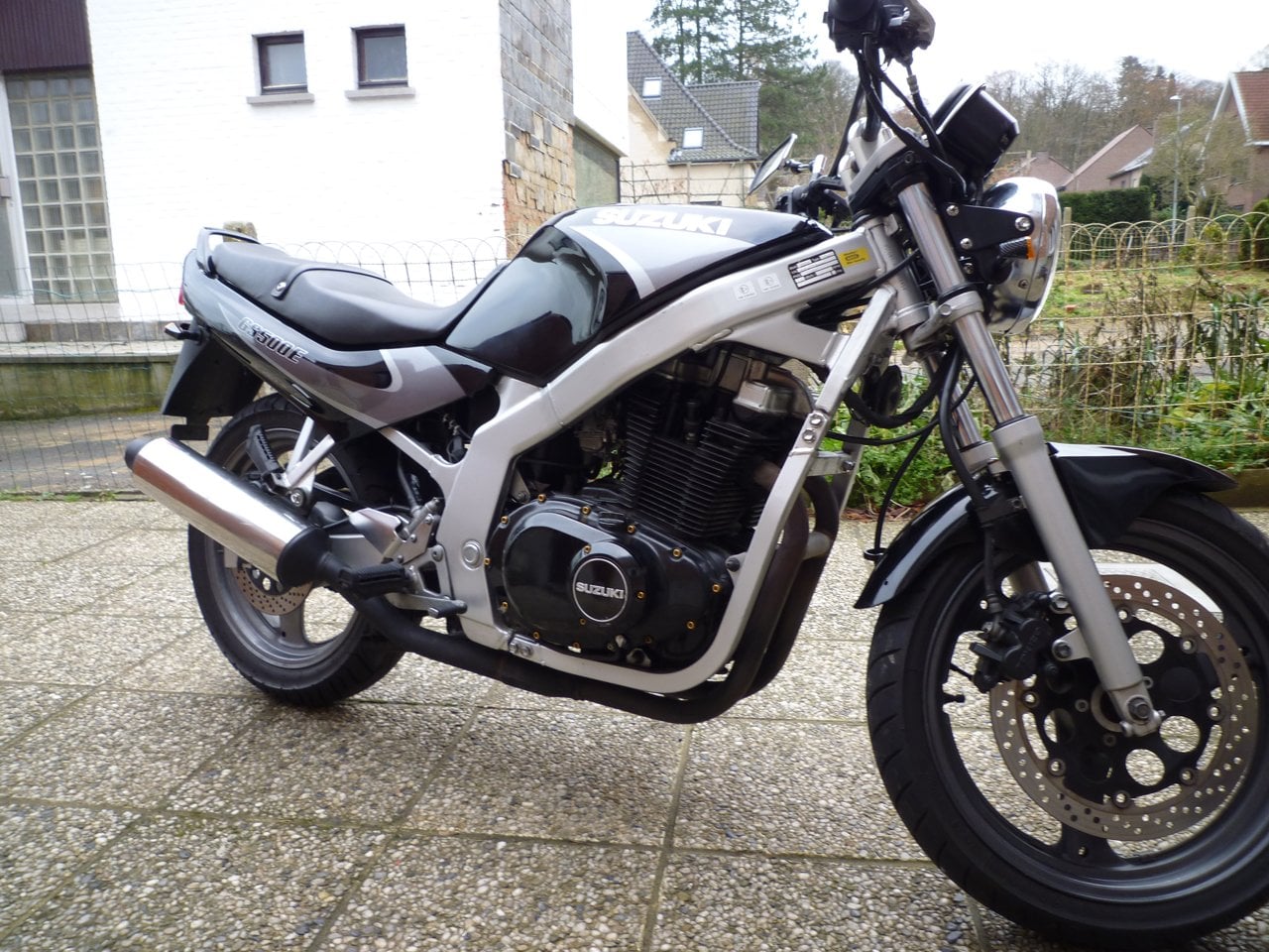 Suzuki GS500 motorcycle — representative photograph