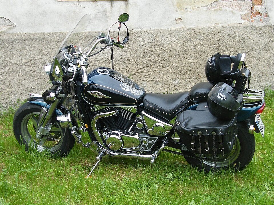Suzuki Marauder 800 motorcycle — representative photograph