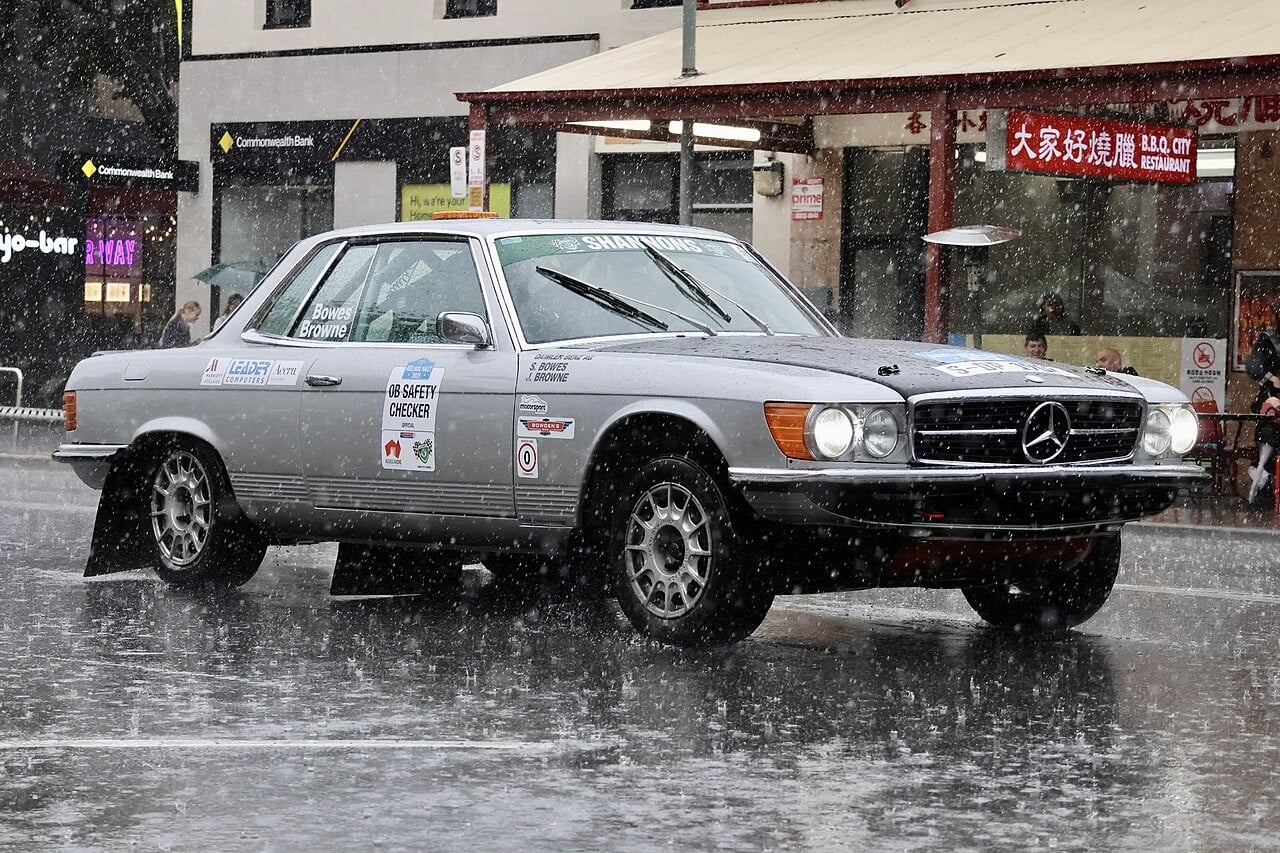 Mercedes-Benz 450 SLC C107 — rally-prepared body example; fitted locks require verification