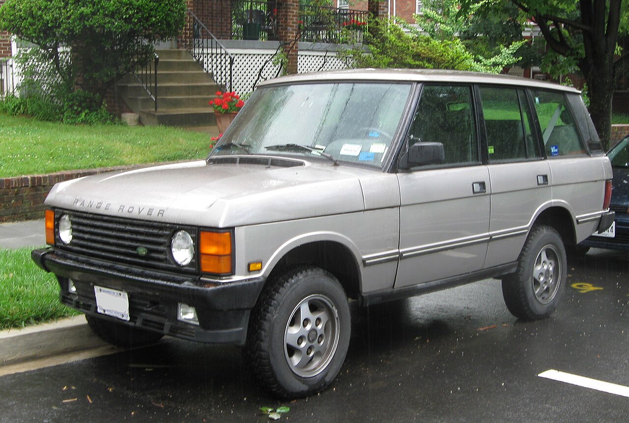 Four-door Range Rover Classic