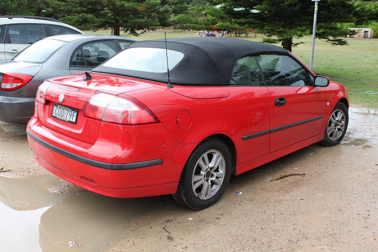 2005 Saab 9-3 Linear 1.8t convertible (23971482110) — representative body; installed locks and market require verification