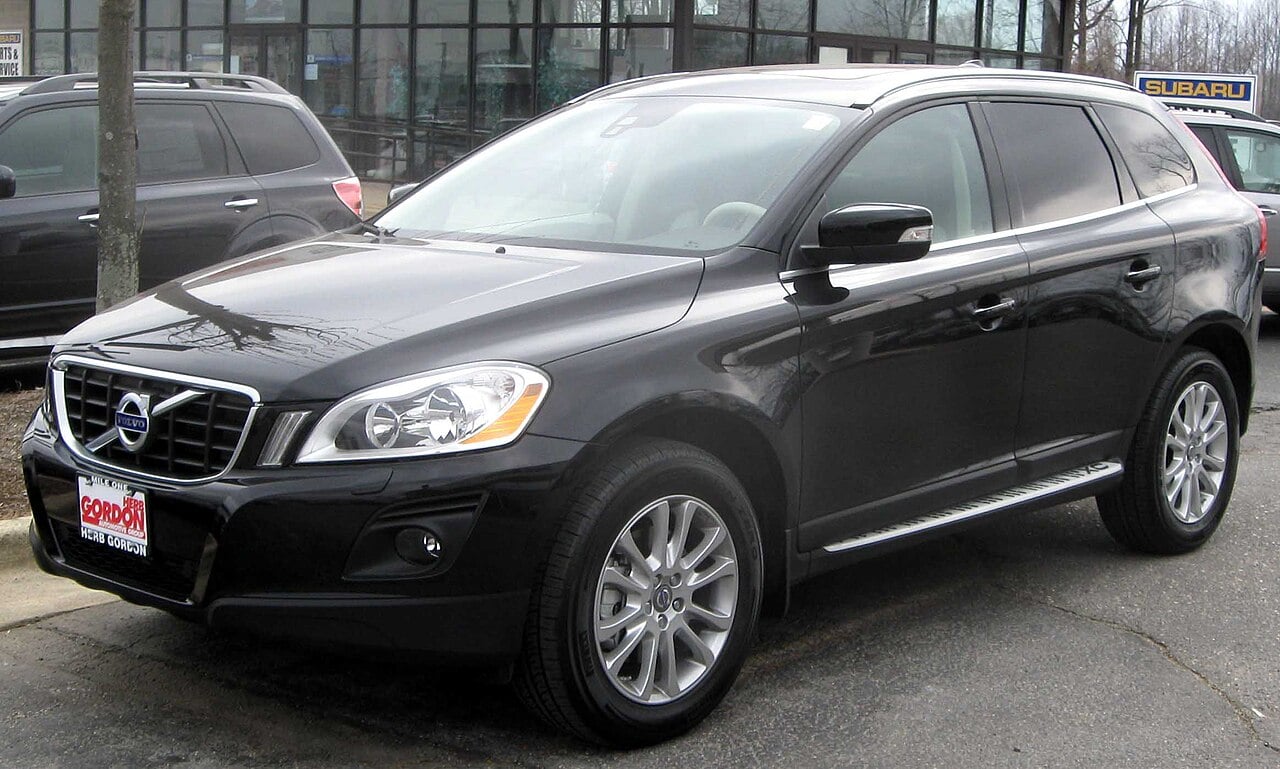 Volvo XC60 (first generation) — representative body for 2010–2017