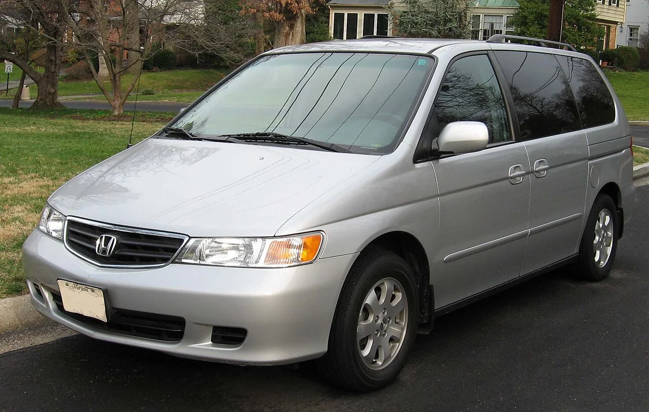 2003–2004 Honda Odyssey — representative vehicle generation