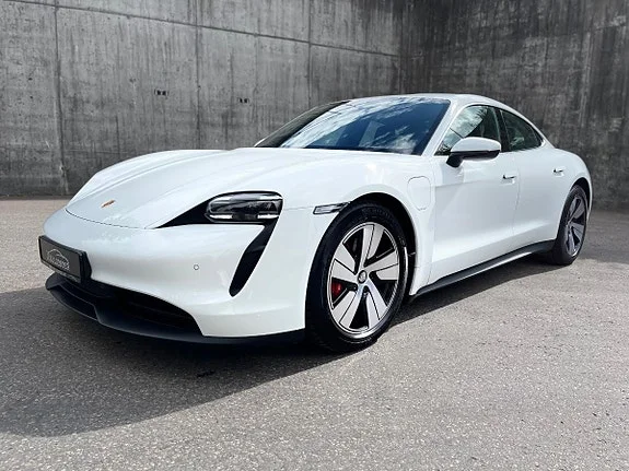 2020–2021 Porsche Taycan