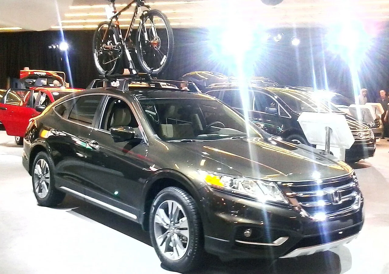 2013–2015 Honda Crosstour — representative vehicle generation