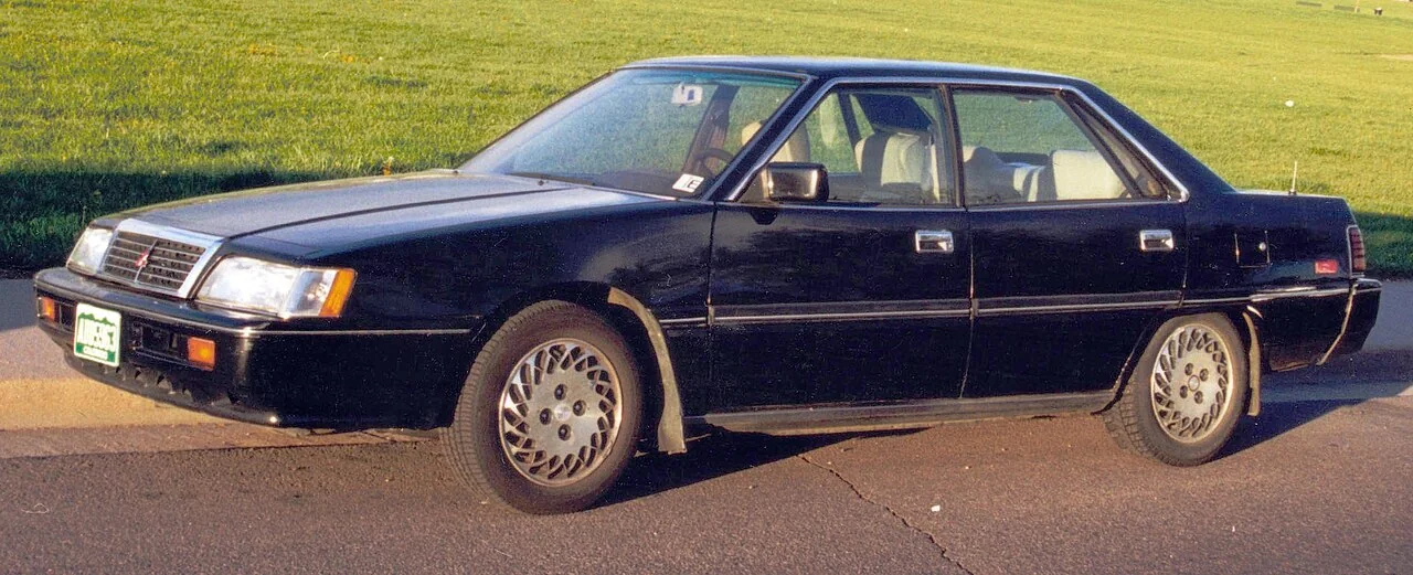 1989–1990 Mitsubishi Sigma — representative vehicle generation; 1990 US V6 hardtop example