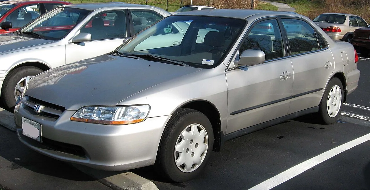 1998–2000 Honda Accord — representative vehicle generation