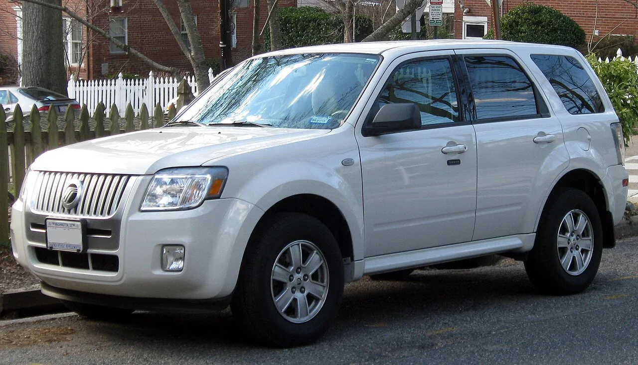 2008–2011 Mercury Mariner — representative vehicle photograph