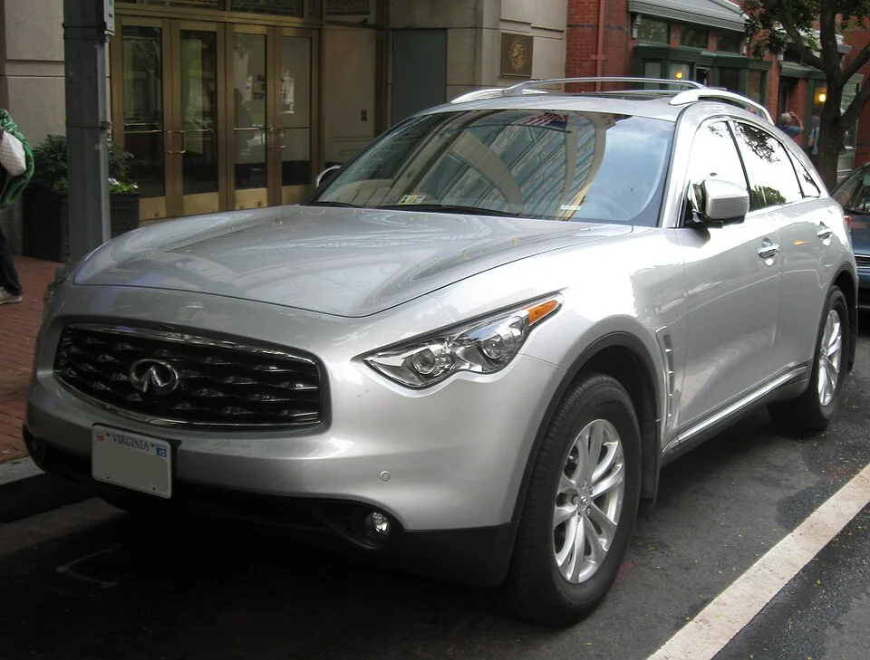 2009–2012 Infiniti FX35 — representative body generation
