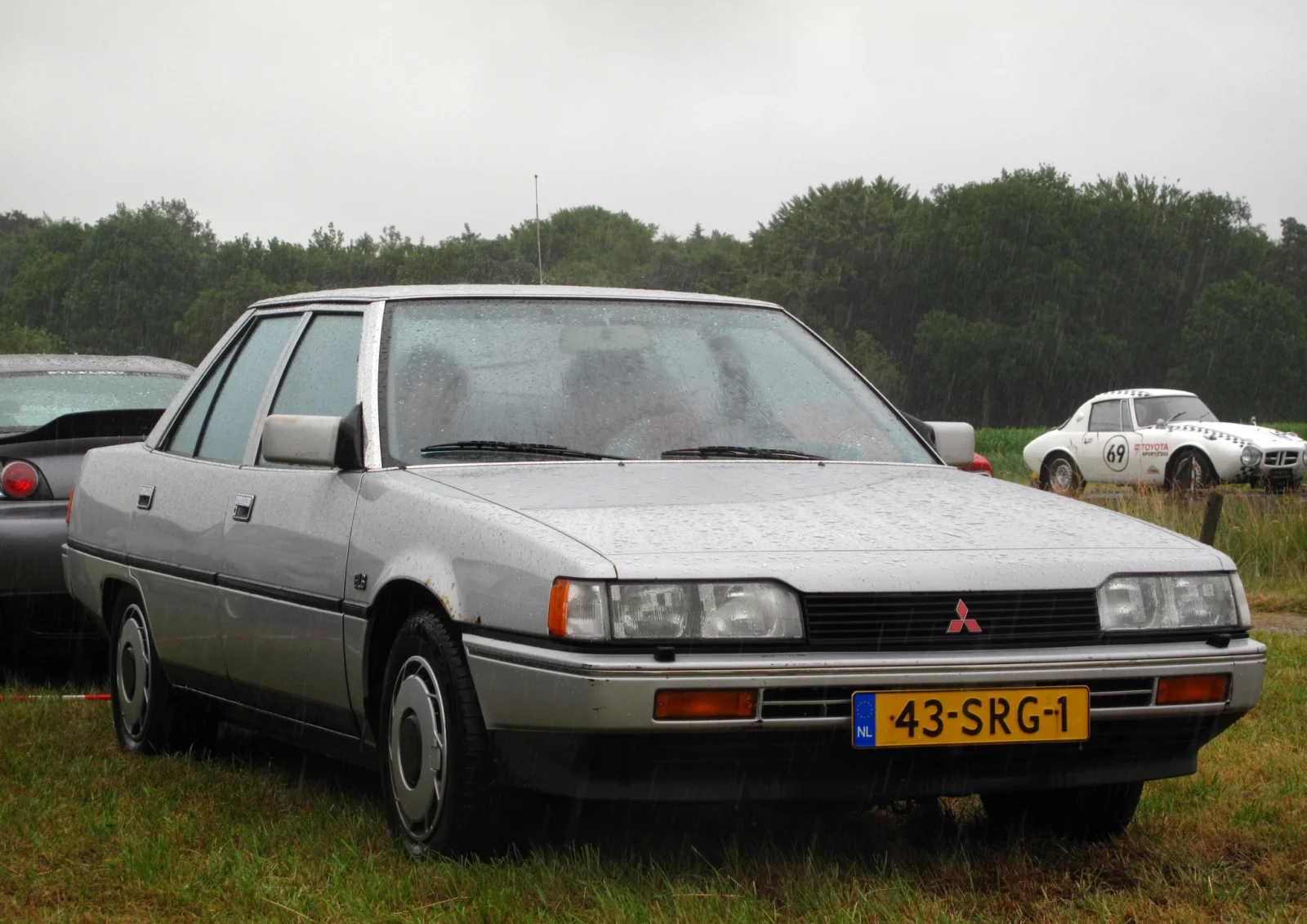 1985–1988 Mitsubishi Galant — representative vehicle generation; 1986 European 2.0 GLS sedan example; market trim, lights, bumpers and equipment differ