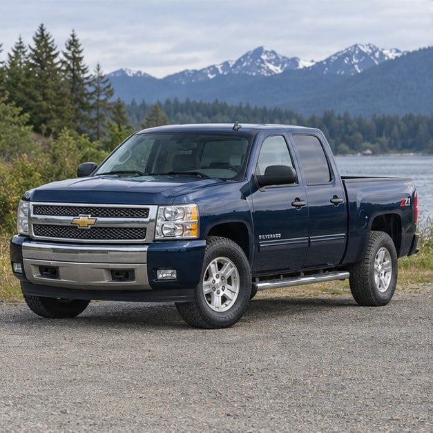 One 2007-2013 Chevrolet Silverado Pickup representative of this body-style range