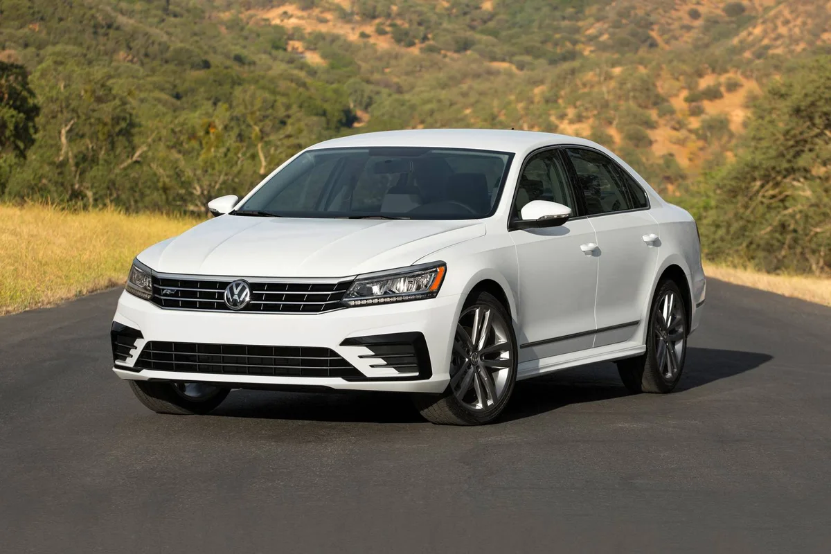 2017–2021 Volkswagen Passat