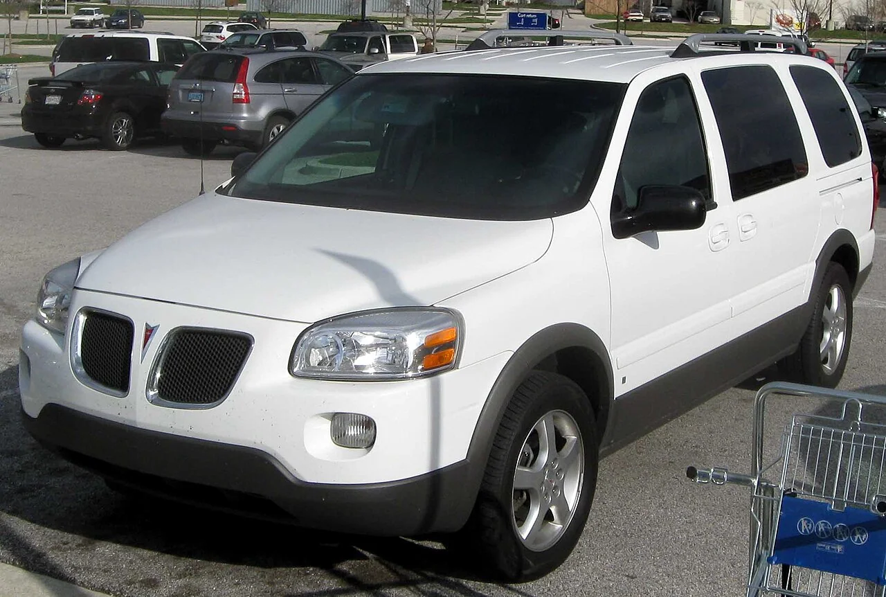 2005–2006 Pontiac Montana SV6 — representative vehicle photograph
