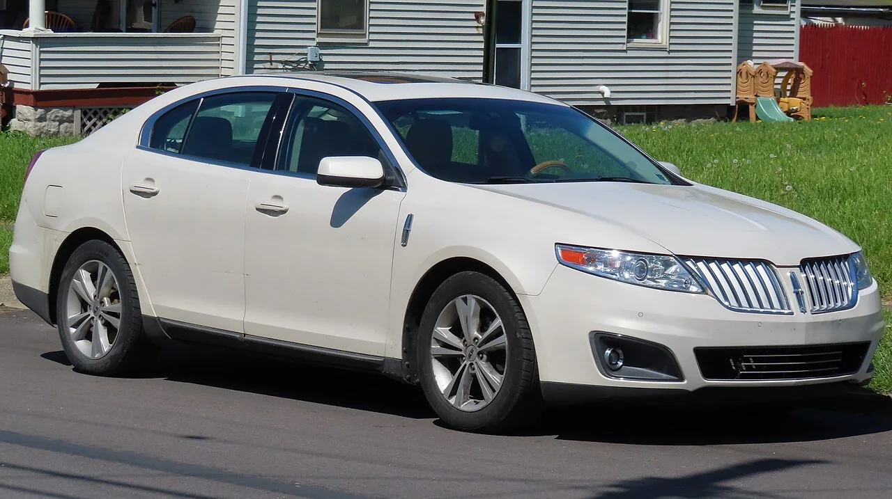 2009 Lincoln MKS — representative vehicle photograph