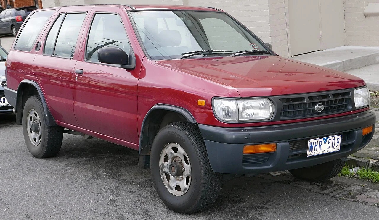 1996–1999 Nissan Pathfinder — representative body generation
