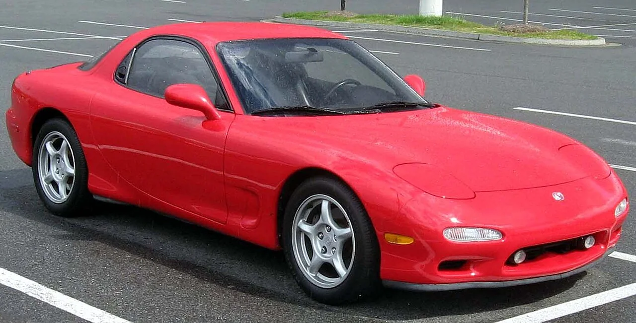 1993–1995 Mazda RX-7 — representative vehicle generation; Original North American FD body and front design