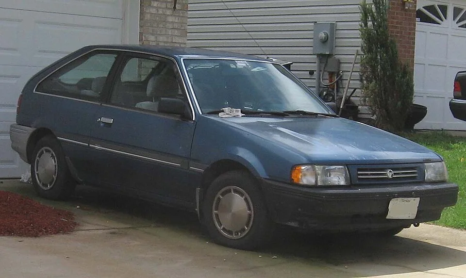 1988–1990 Mercury Tracer — representative vehicle photograph