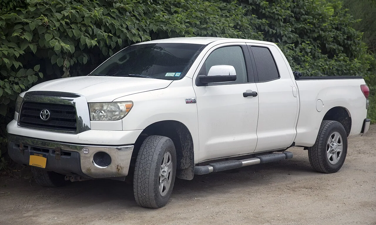 2007–2013 Tundra Double Cab body