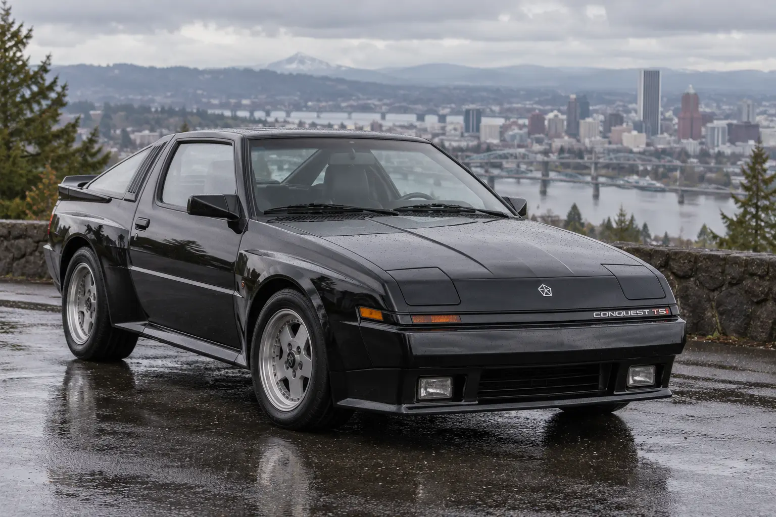 One 1987-1989 Chrysler Conquest representative of this body-style range