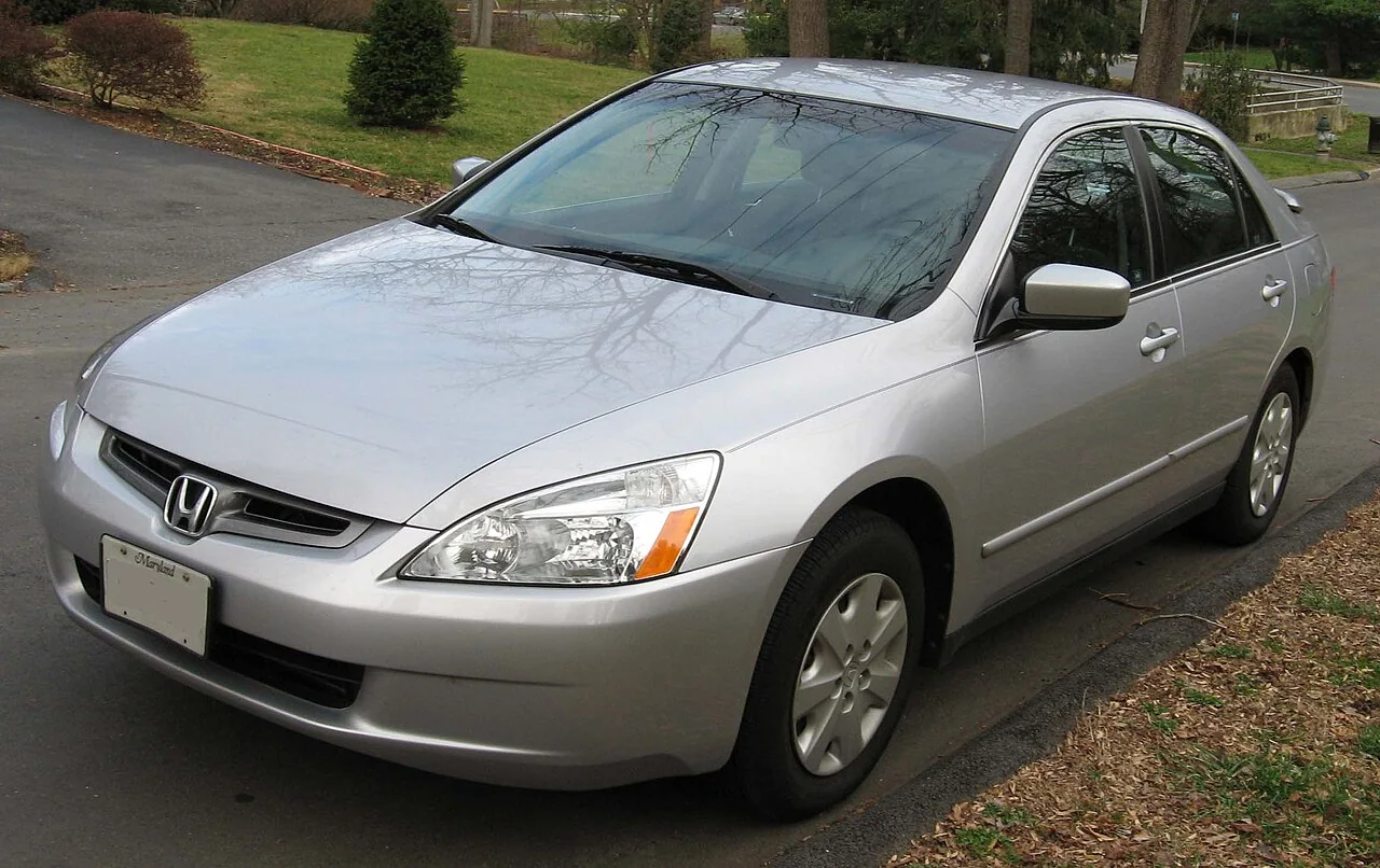2003–2005 Honda Accord — representative vehicle generation