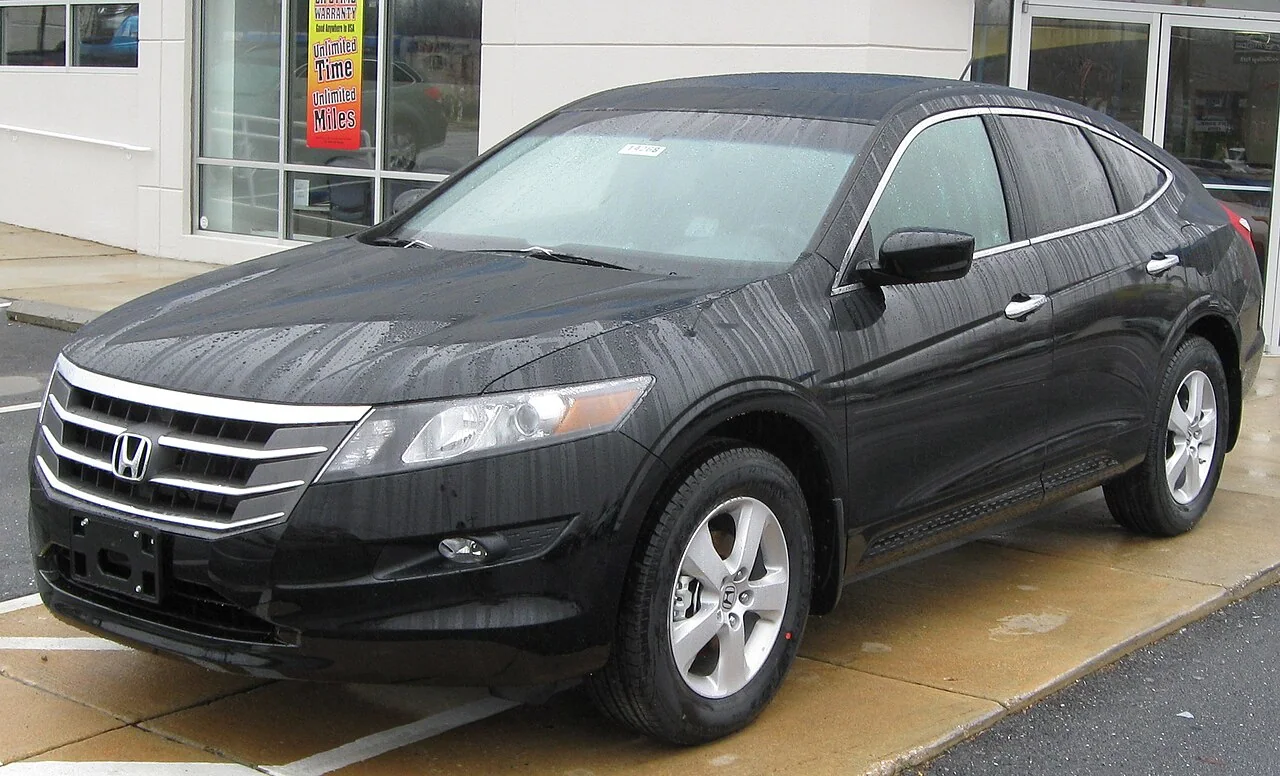 2010–2012 Honda Crosstour — representative vehicle generation
