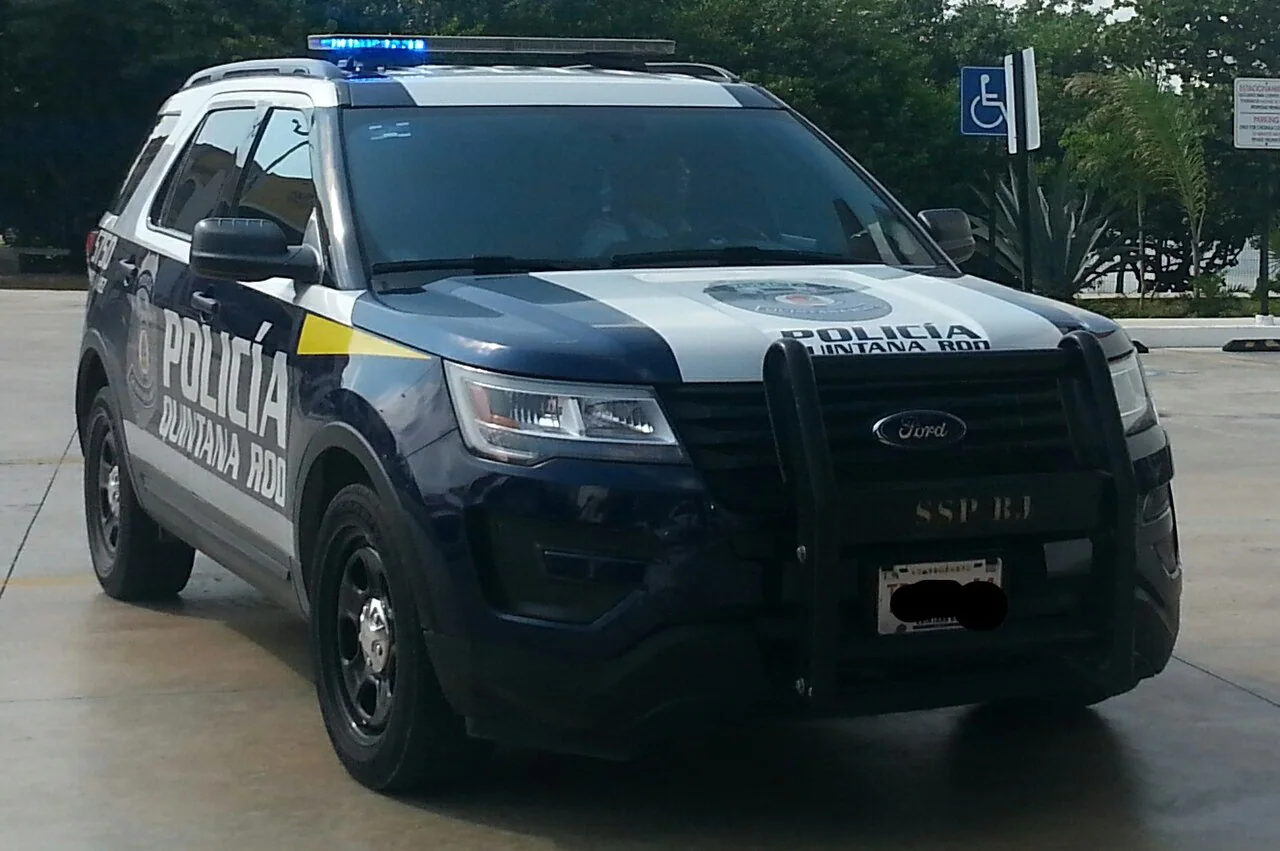 2016–2017 Ford Explorer — representative vehicle photograph