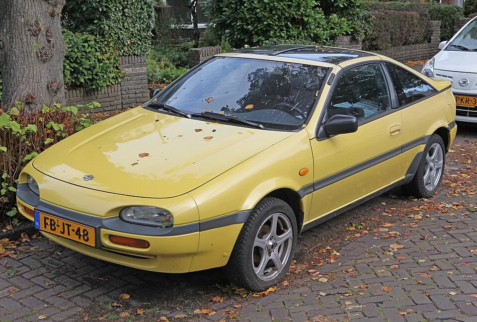 1991–1993 Nissan NX1600 / NX2000 — representative body generation