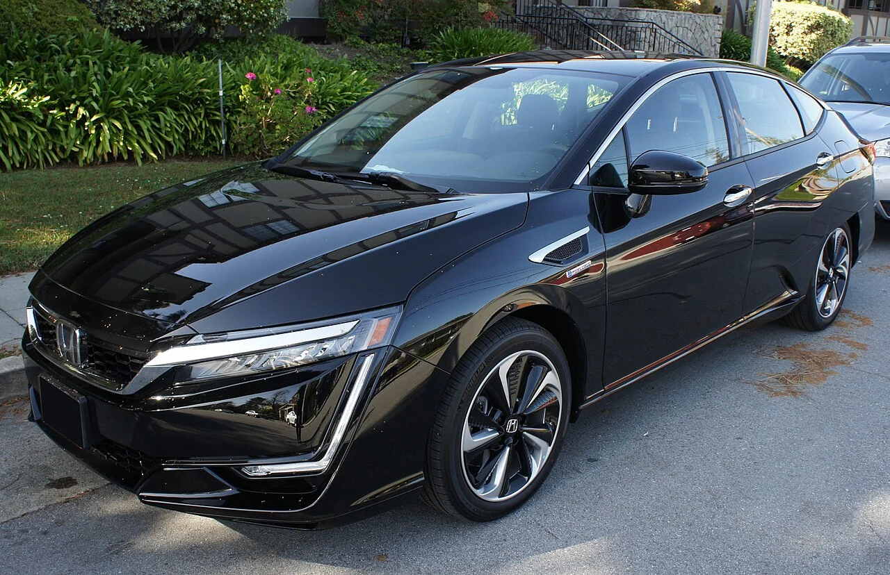 2017–2021 Honda Clarity Fuel Cell — representative vehicle generation