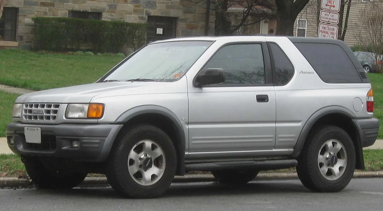 1998–2000 Isuzu Amigo — representative vehicle generation
