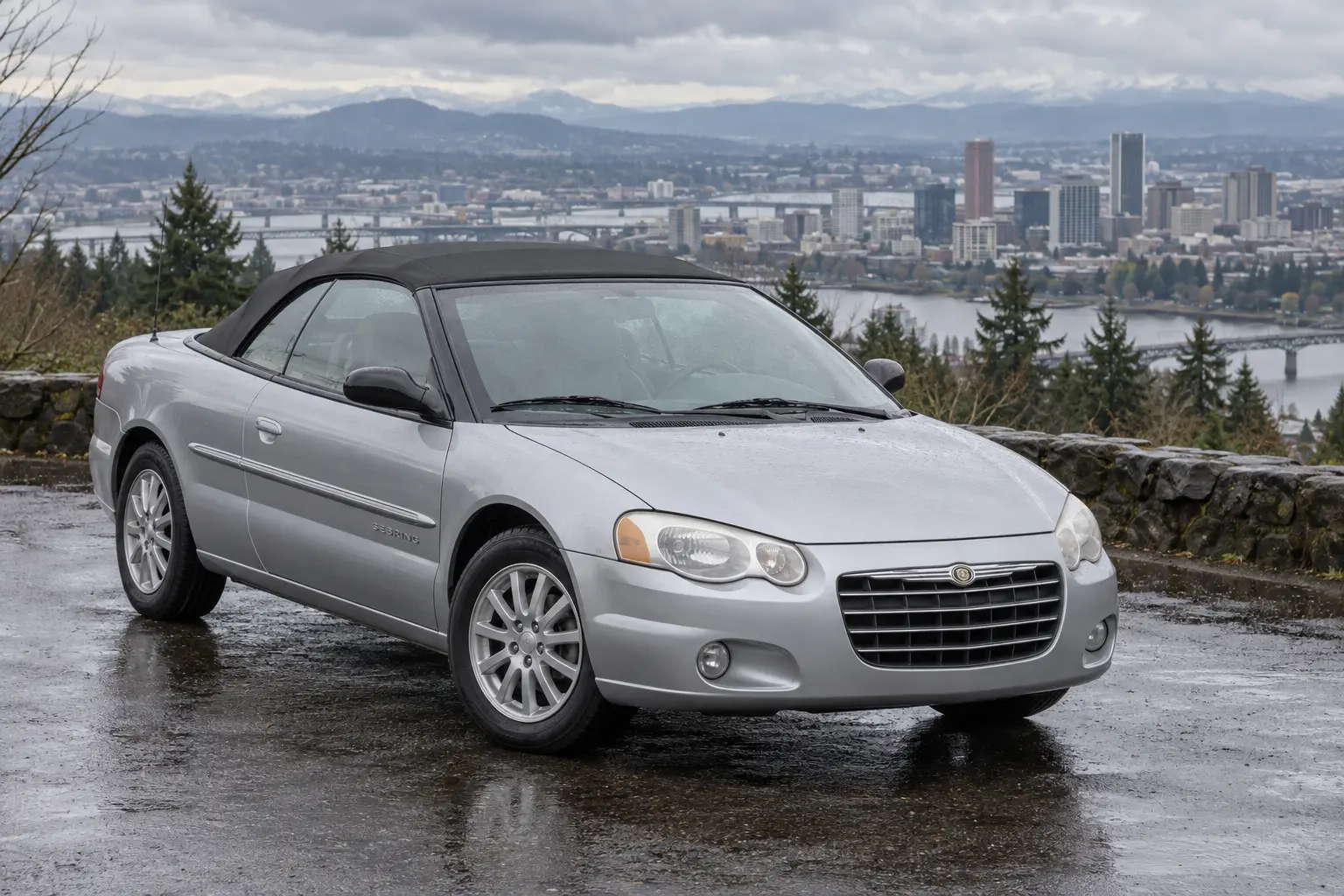 One 2001-2006 Chrysler Sebring Convertible representative of this body-style range