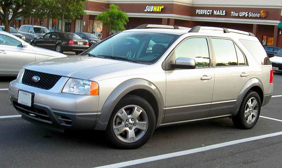 2005–2007 Ford Freestyle — representative vehicle photograph