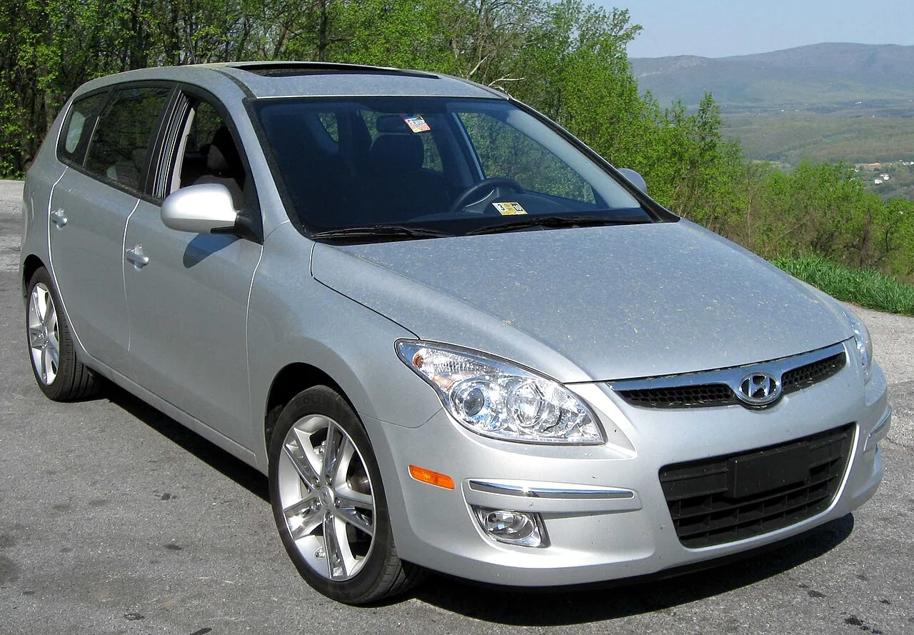 2009–2012 Hyundai Elantra Touring — representative vehicle generation; 2009 US wagon example
