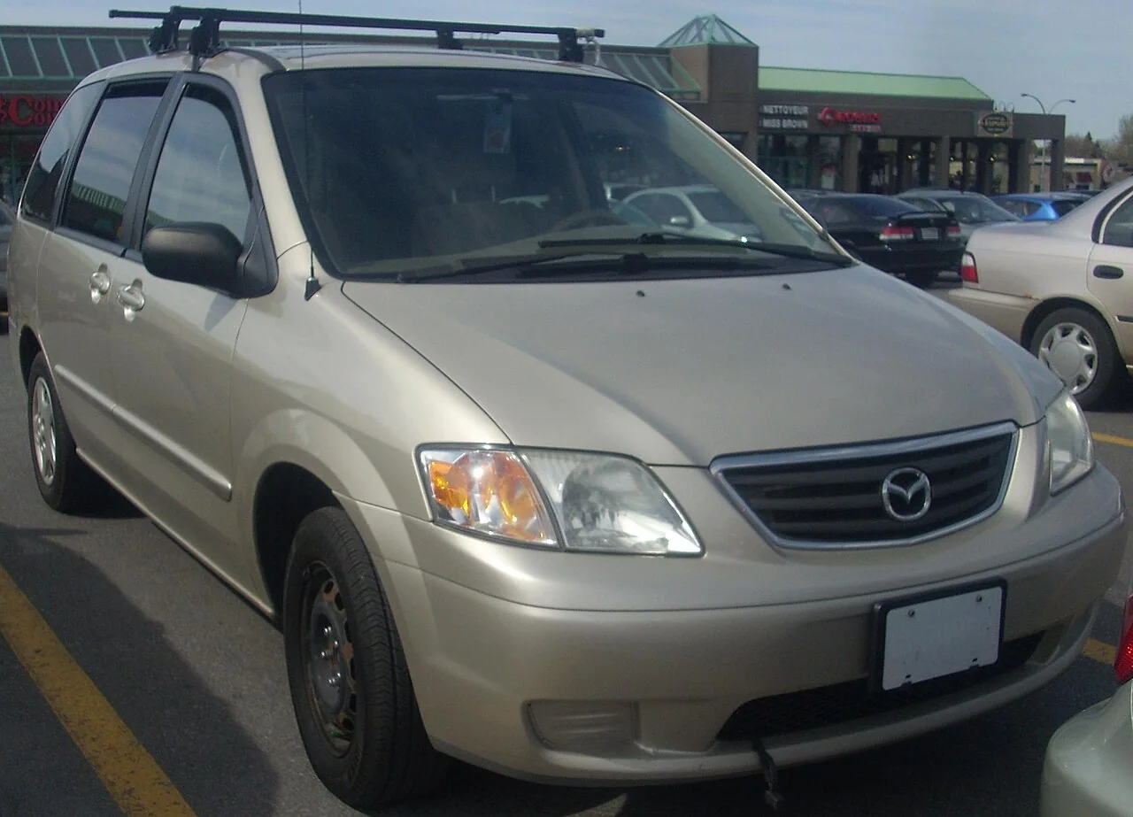 2000–2001 Mazda MPV — representative vehicle generation; Original North American LW grille and headlamp design