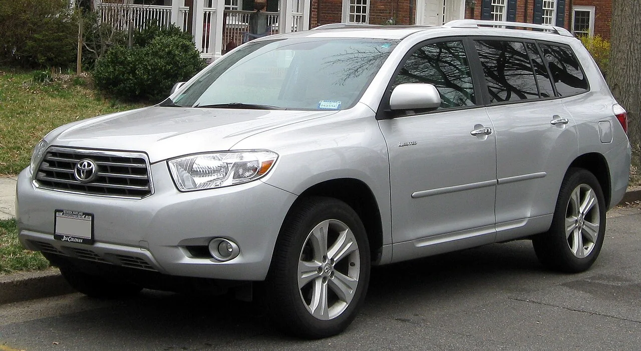 2008–2010 Highlander body