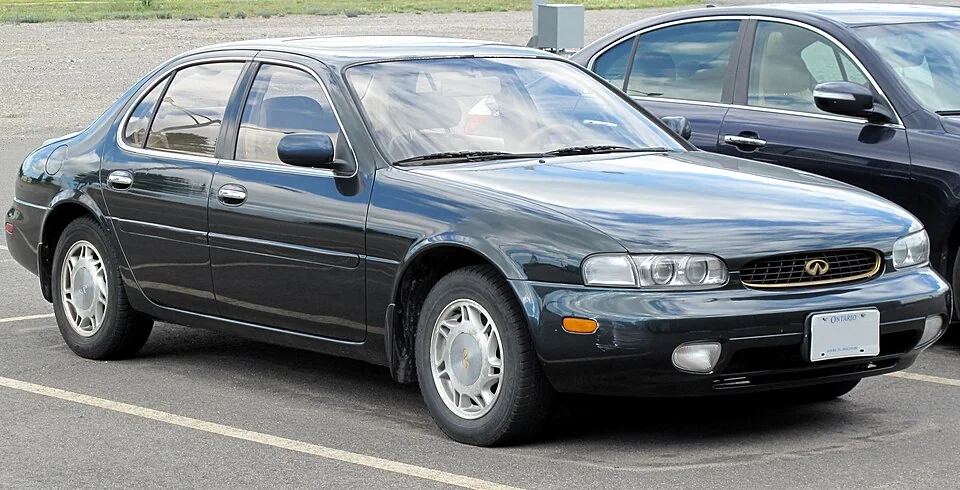 1993–1997 Infiniti J30 — representative body generation