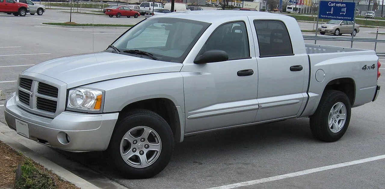 2005–2007 Dodge Dakota — representative vehicle photograph