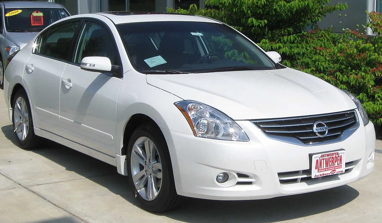 2007–2012 Nissan Altima — representative body generation