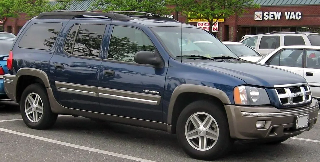 2003–2006 Isuzu Ascender — representative vehicle generation; seven-passenger long-wheelbase body
