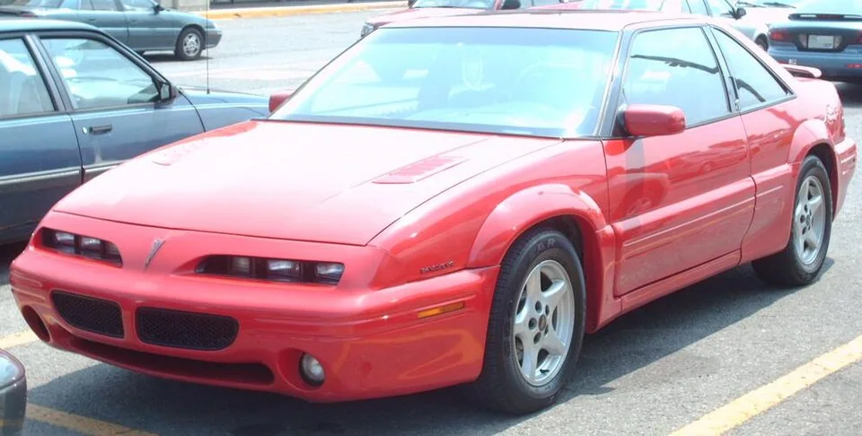 1994–1996 Pontiac Grand Prix — representative vehicle photograph