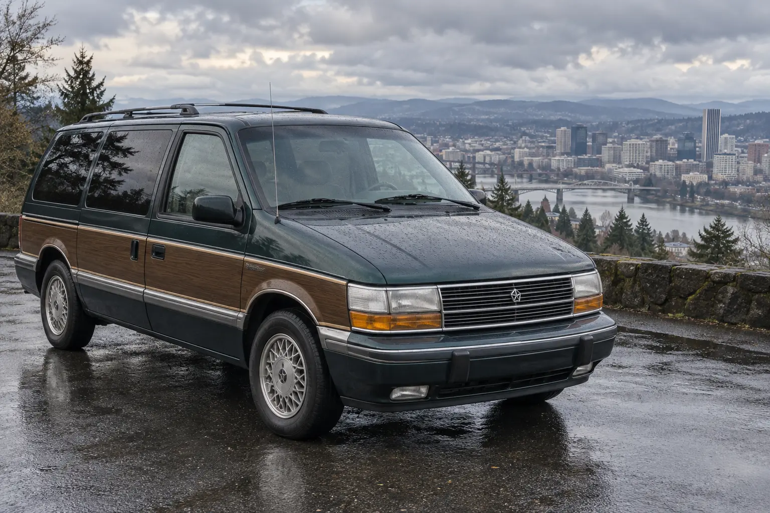 One 1990-1995 Chrysler Town & Country representative of this body-style range