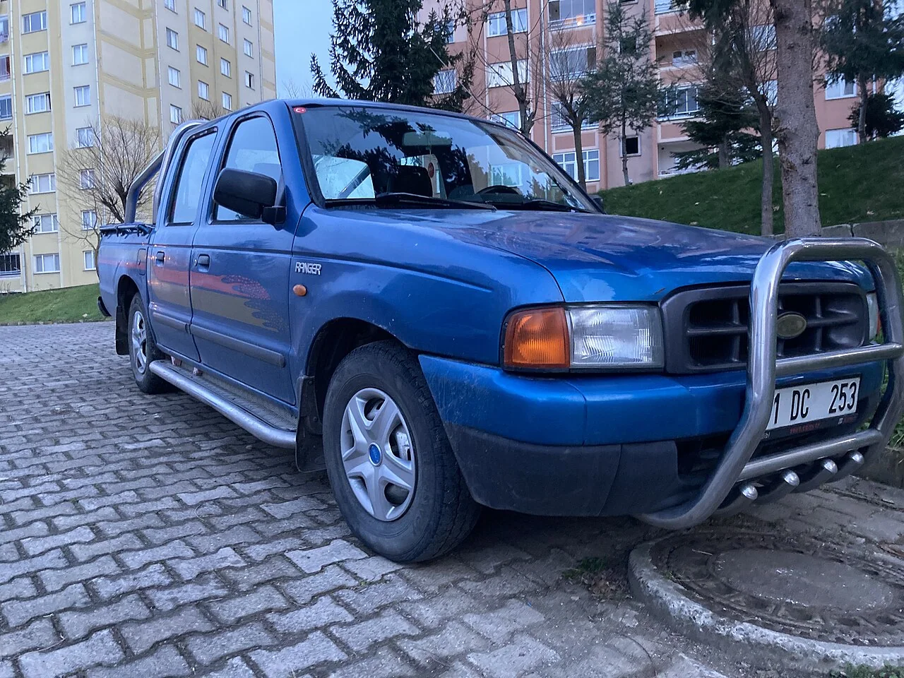 2000 Ford Ranger — representative vehicle photograph