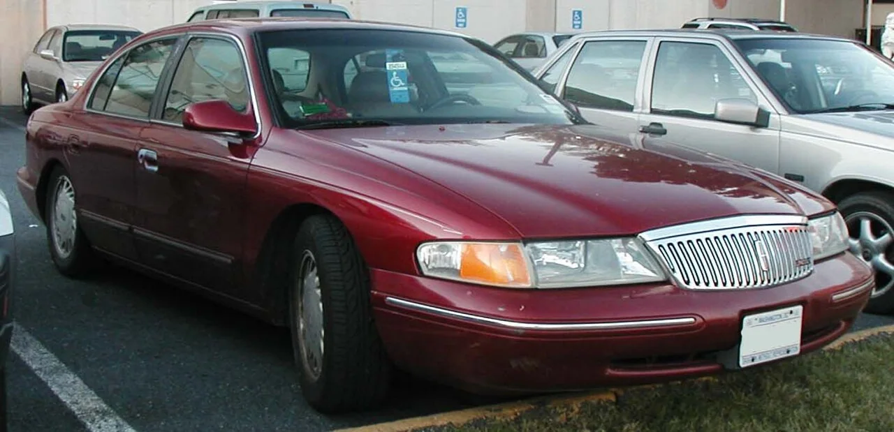 1995–1997 Lincoln Continental — representative vehicle photograph