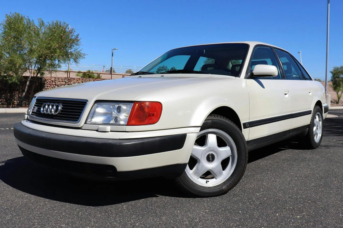 1995–1996 Audi S4