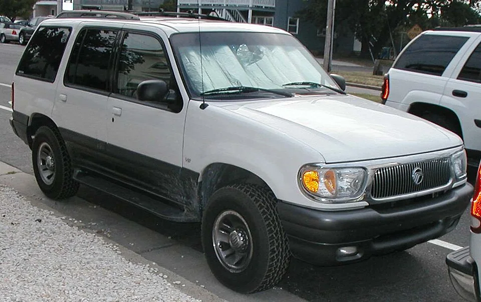 1997–2001 Mercury Mountaineer — representative vehicle photograph