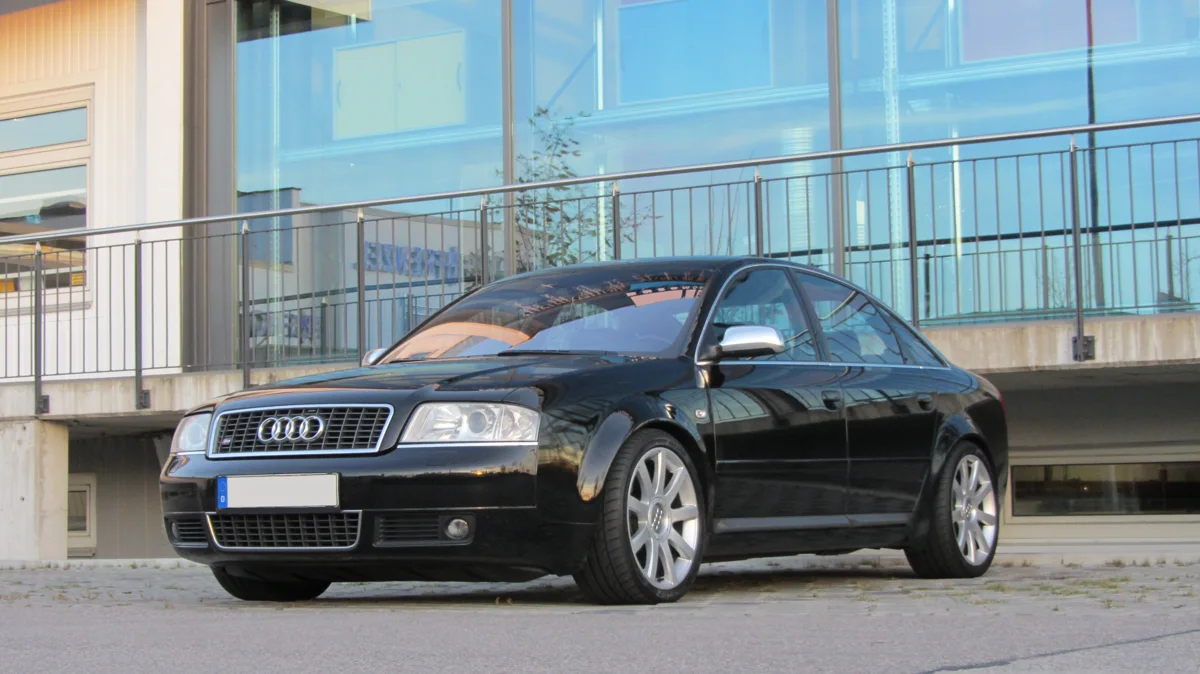 2001–2004 Audi S6