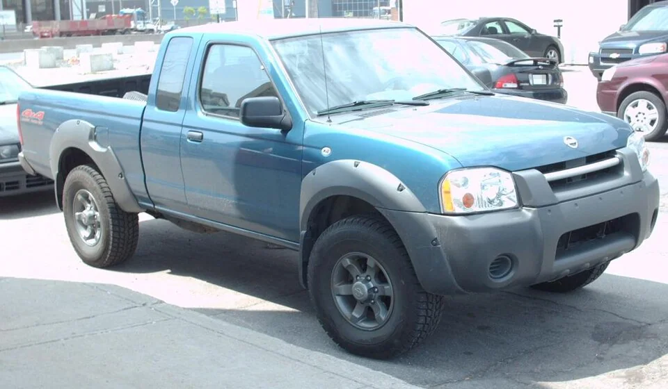 2002–2004 Nissan Frontier — representative body generation